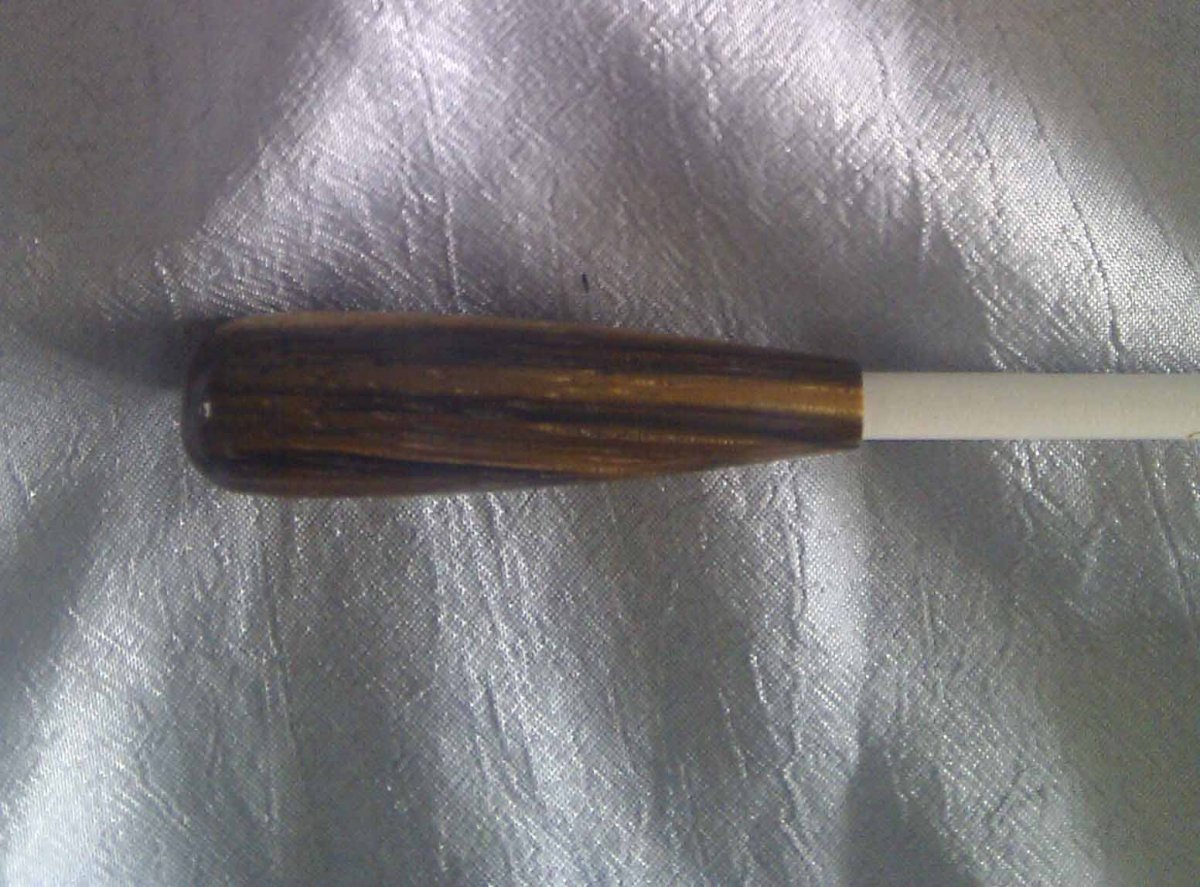 Dirigierstock Serie P, Länge 12, Zebrawood, weiss - hacer clic aquí Dirigierstock Serie P, Länge 12, Zebrawood, weiss - hacer clic aquí